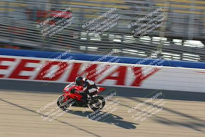 media/Jan-21-2022-Fastrack Riders (Fri) [[90b5309cc6]]/Level 2/Session 1 Front Straight/